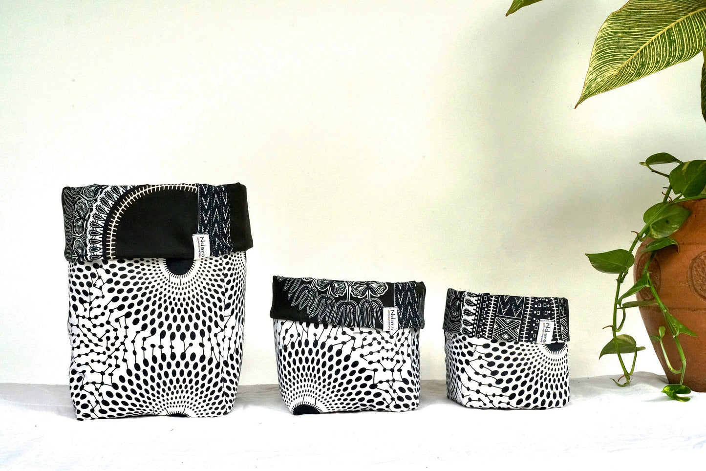Zebra peacock foldable baskets