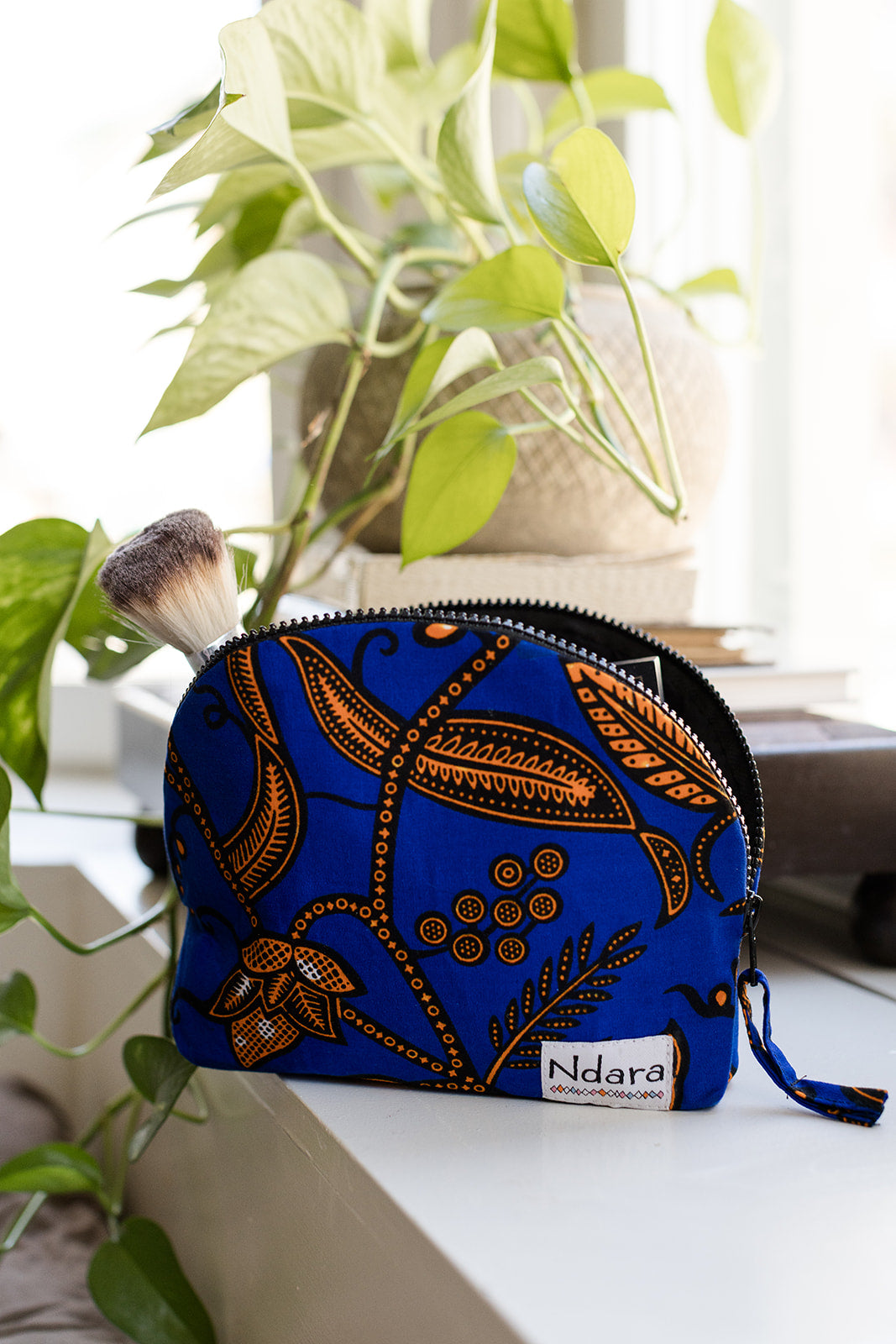Jocelyne Curve Pouch in Cobalt Vines