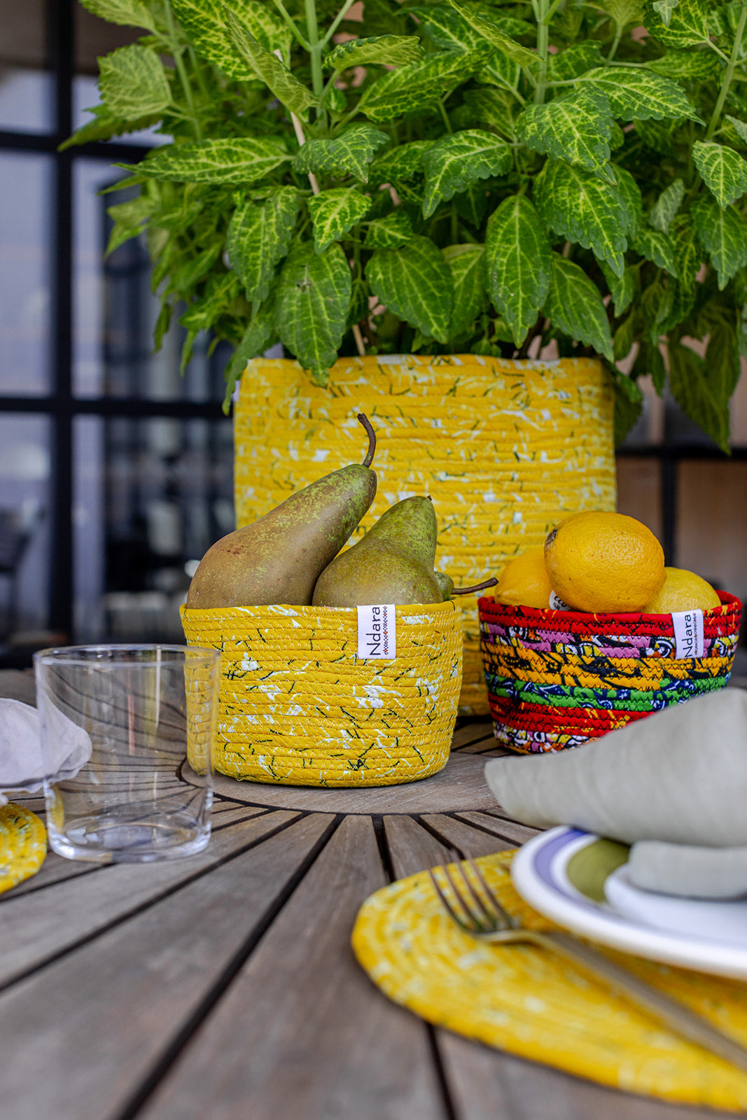 Sunshine Basket : Large - Medium - Small