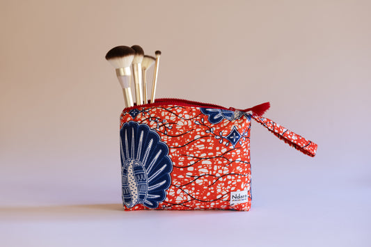 Egg pouch