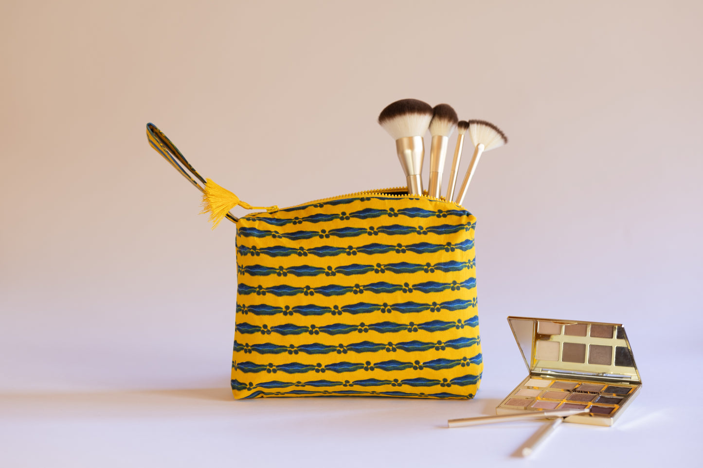 Sun pouch