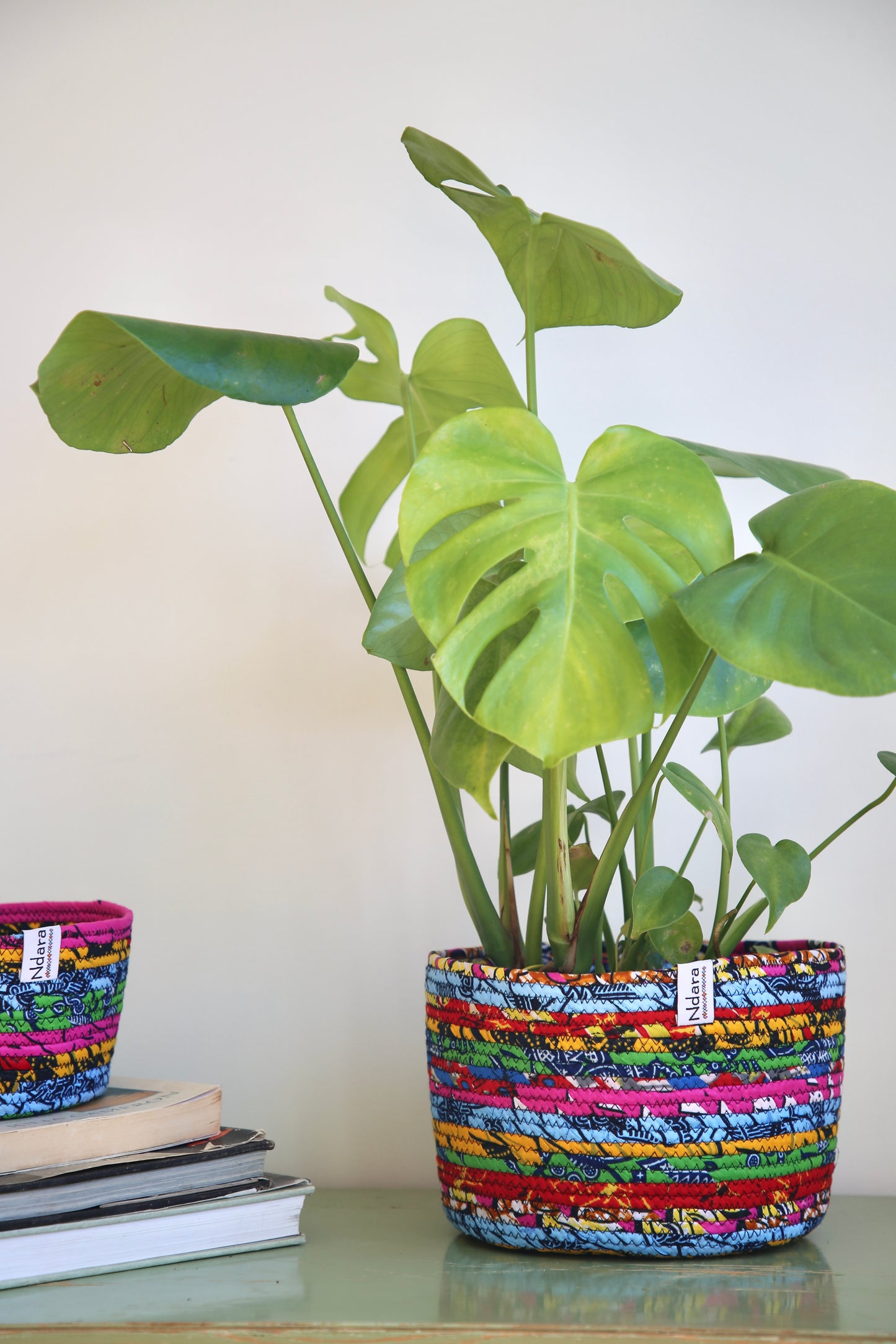 Sanza Rainbow Basket : Large - Medium - Small
