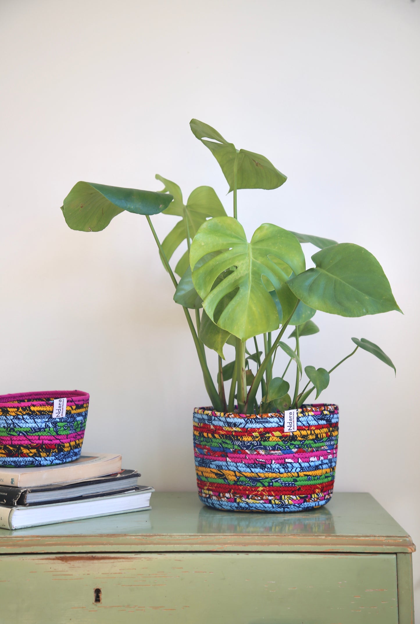 Sanza Rainbow Basket : Large - Medium - Small