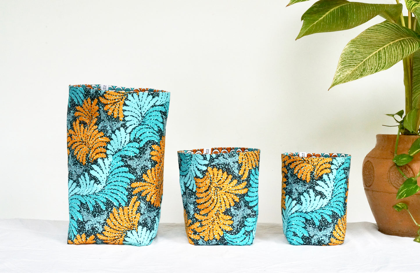 Fern foldable baskets