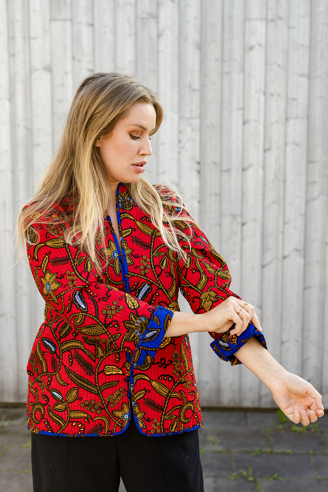 Omega Reversible Jacket in Poppy Sea