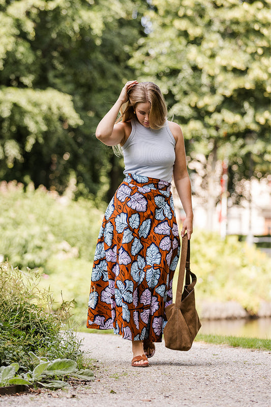 The Garnella Wrap Skirt in Coral